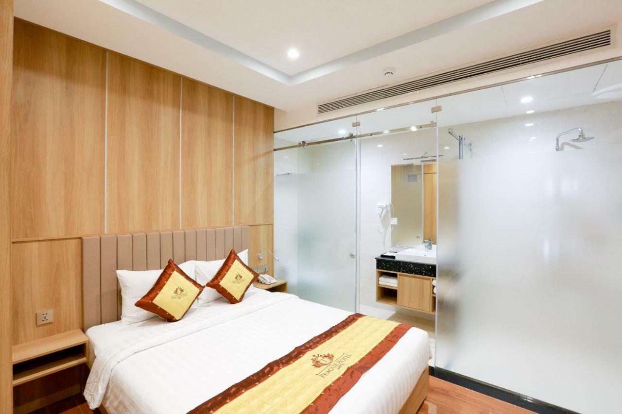 Prague Saigon Airport Hotel Хошимин Екстериор снимка