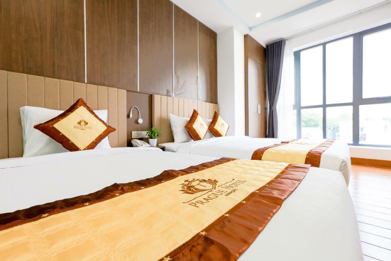 Prague Saigon Airport Hotel Хошимин Екстериор снимка