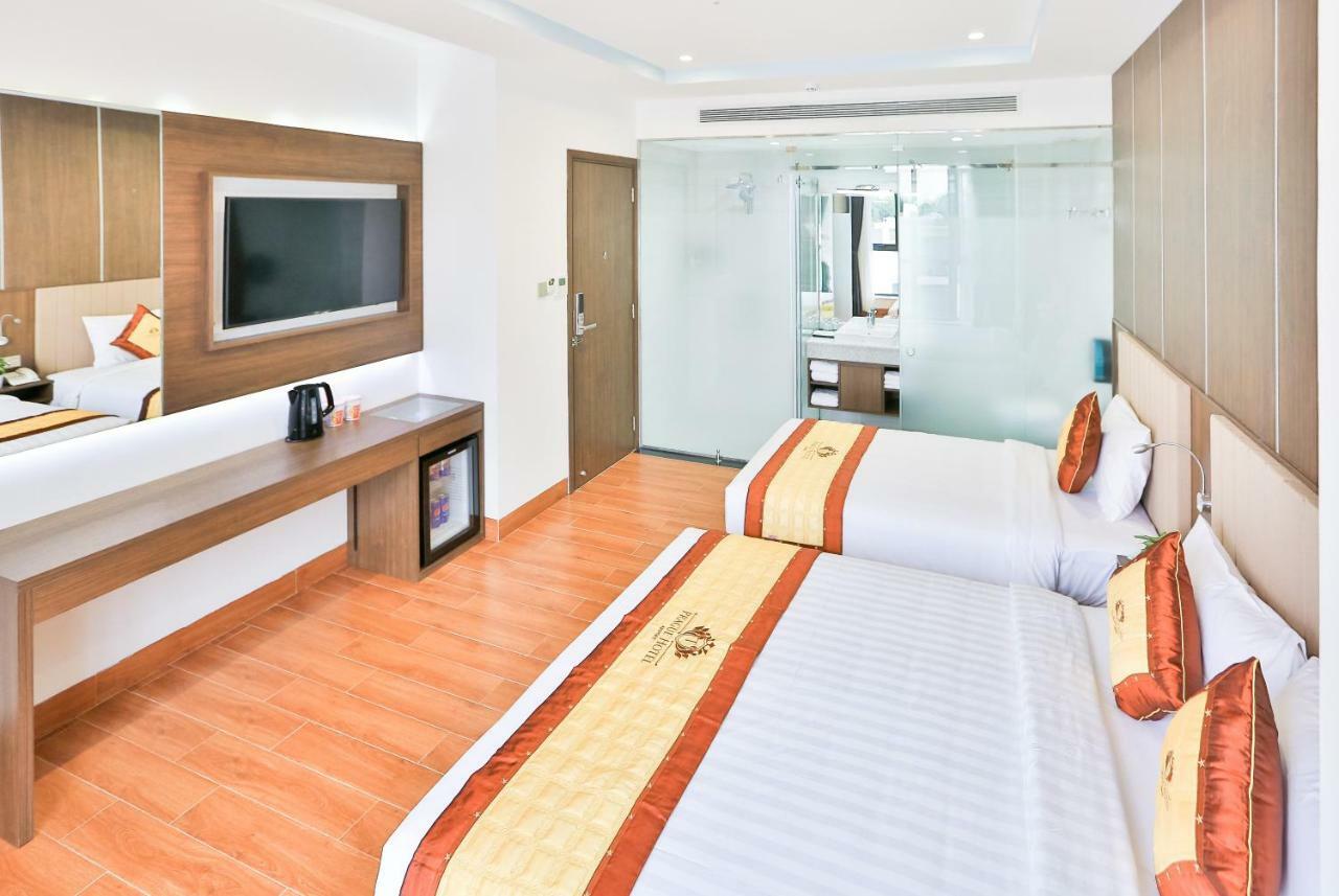 Prague Saigon Airport Hotel Хошимин Екстериор снимка