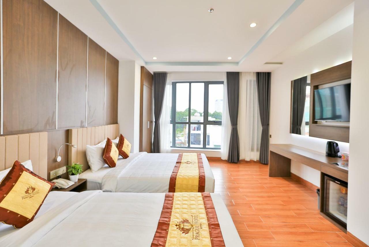 Prague Saigon Airport Hotel Хошимин Екстериор снимка